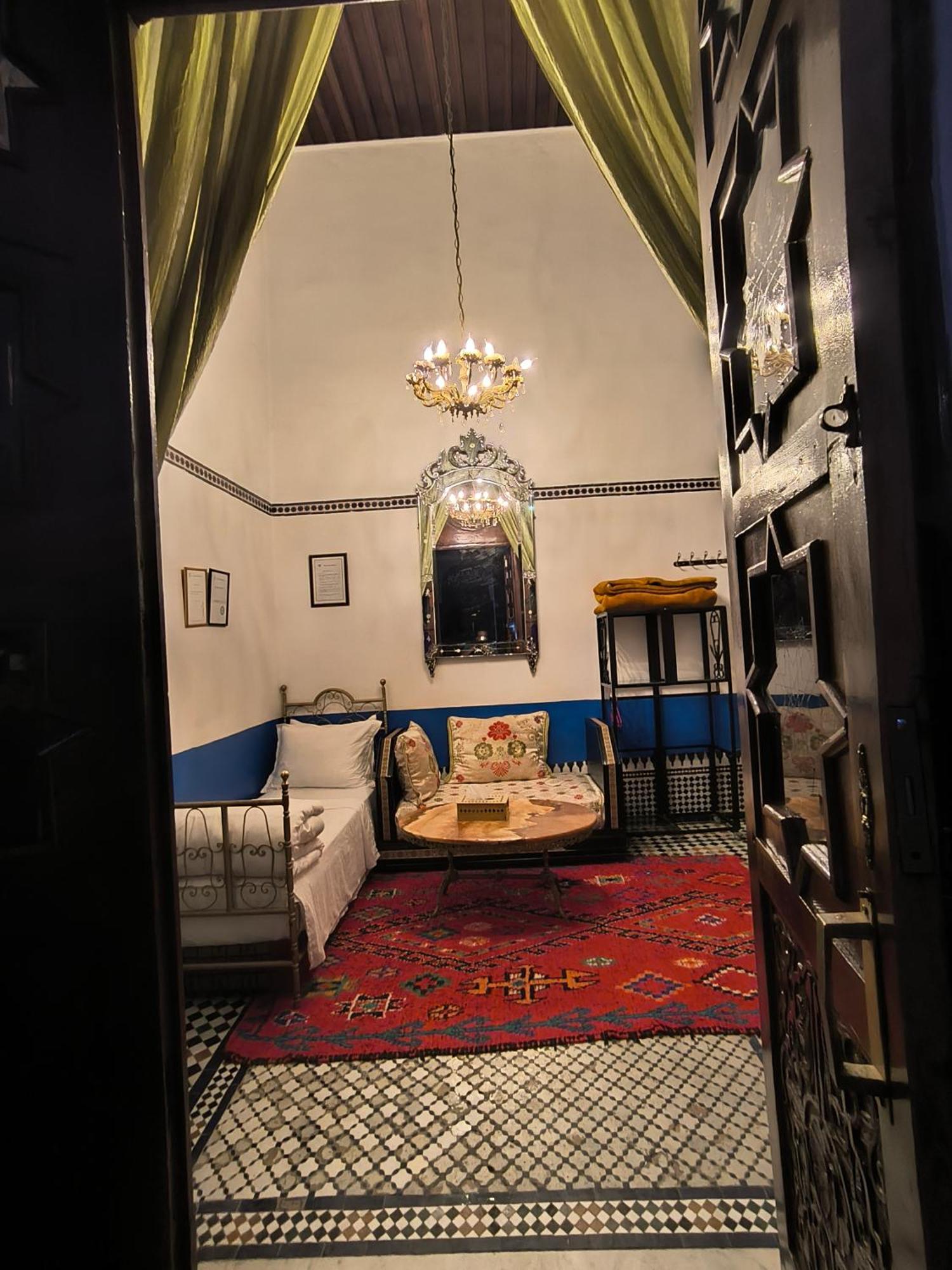 Riad Lalla Zoubida Fez Bagian luar foto