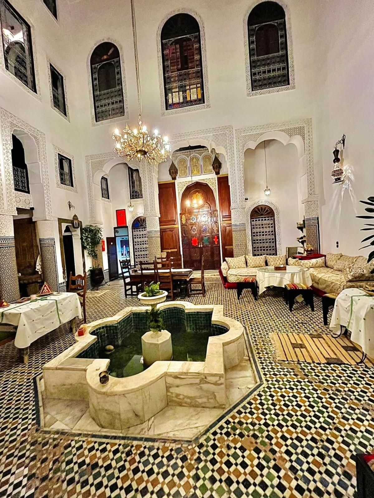 Riad Lalla Zoubida Fez Bagian luar foto