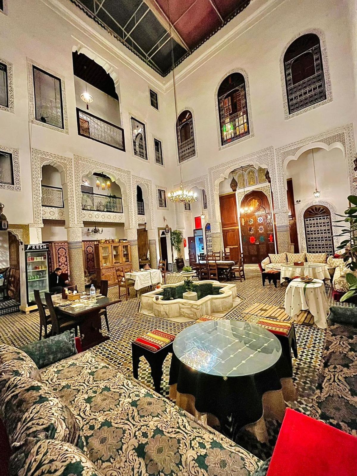 Riad Lalla Zoubida Fez Bagian luar foto