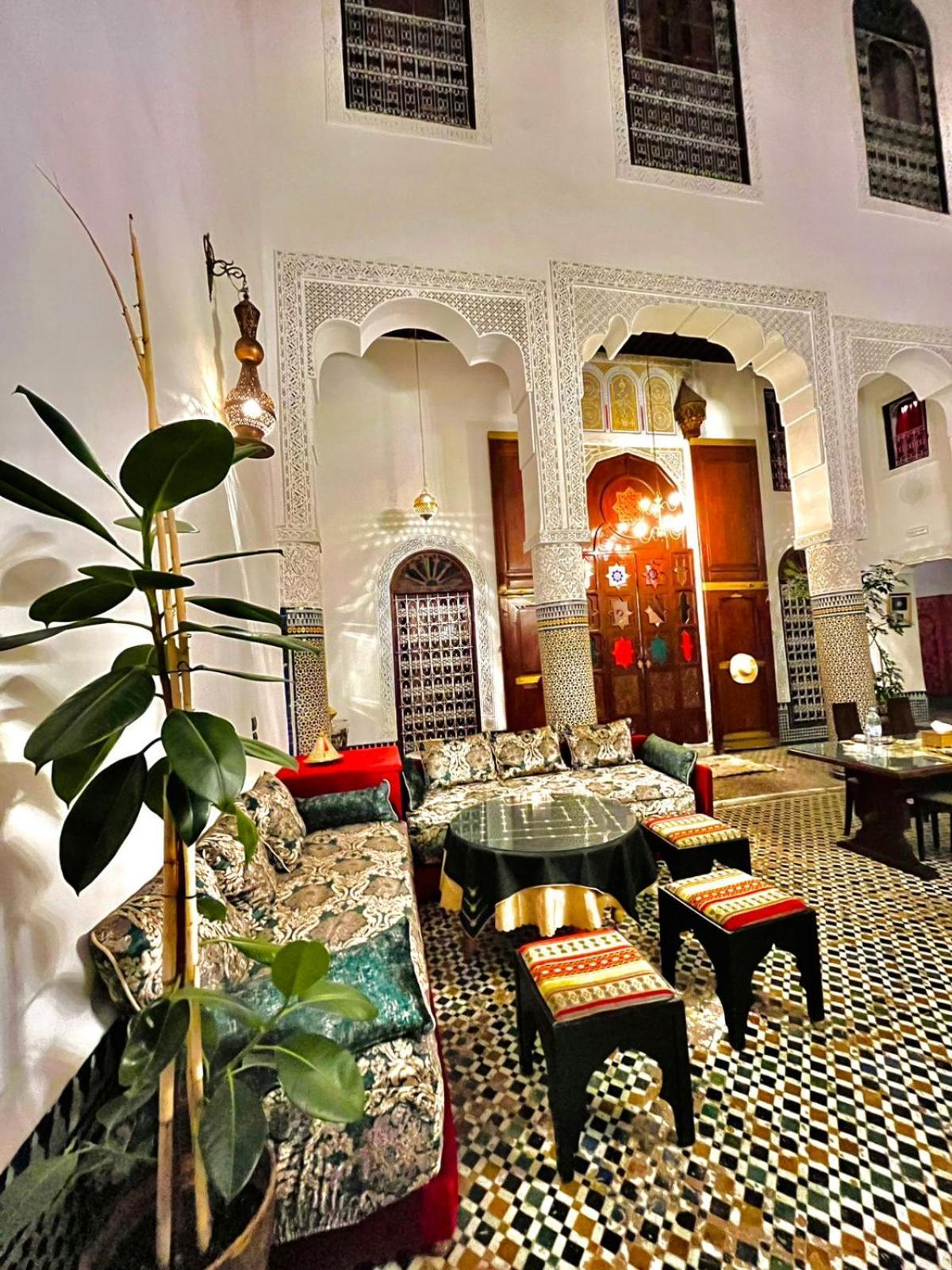 Riad Lalla Zoubida Fez Bagian luar foto