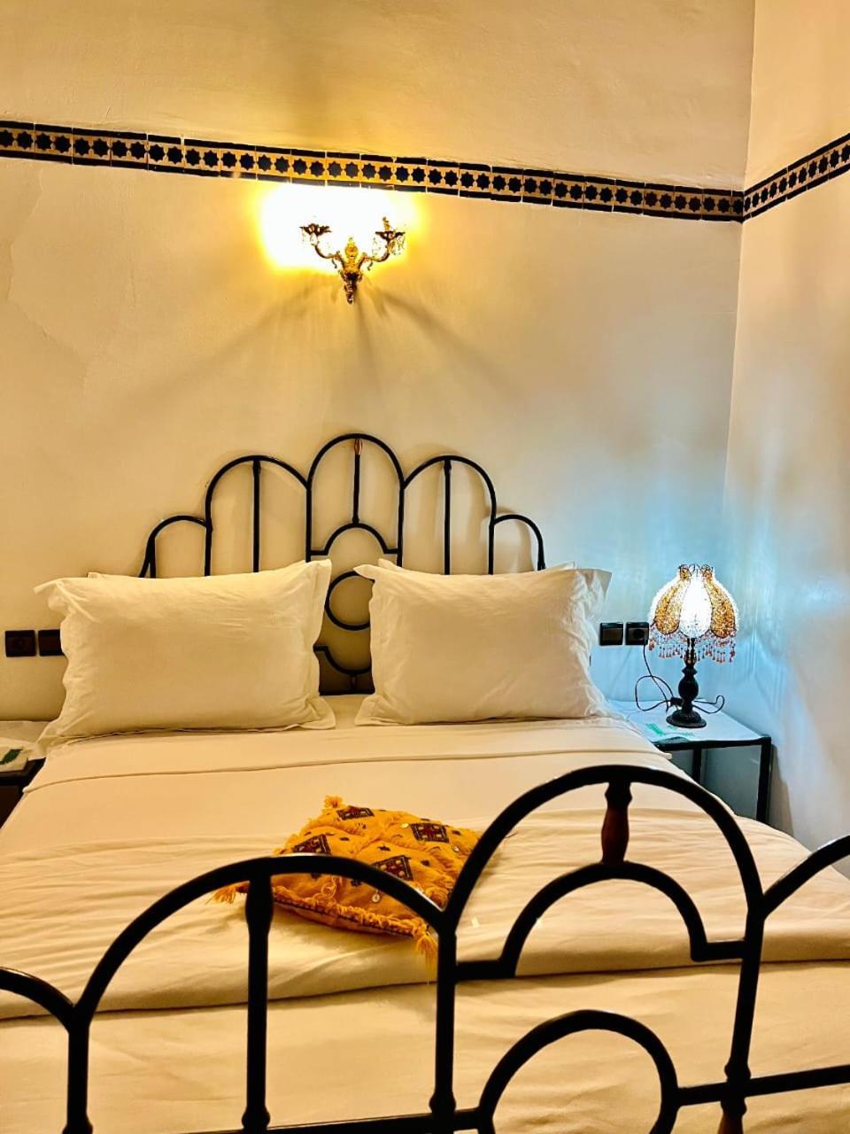 Riad Lalla Zoubida Fez Bagian luar foto