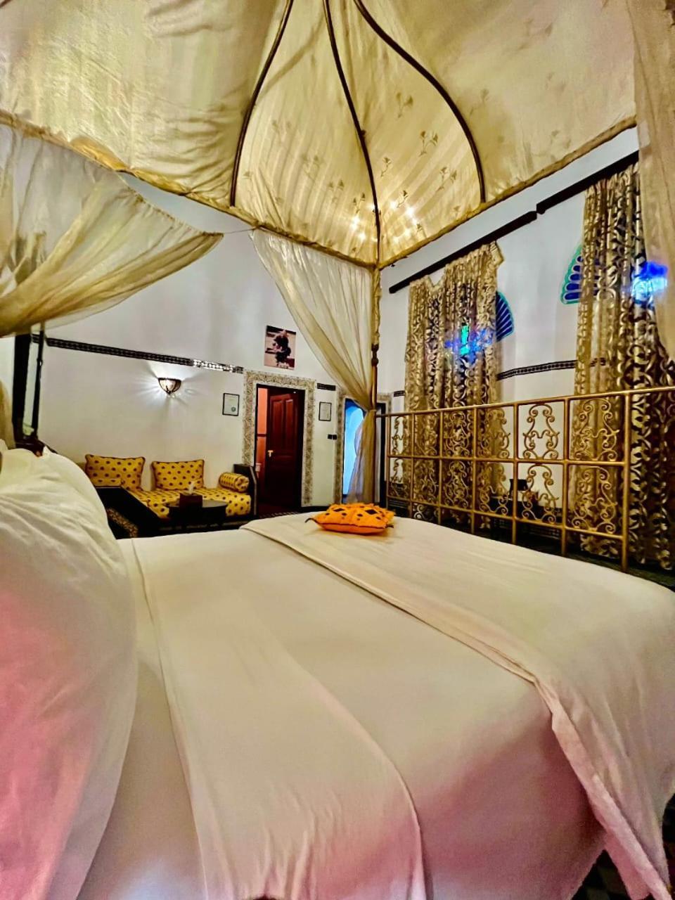 Riad Lalla Zoubida Fez Bagian luar foto